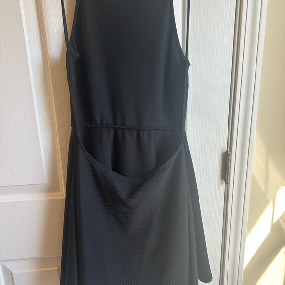 Backless Black Mini Dress Urban Outfitters Size Large - Picture 5 of 7